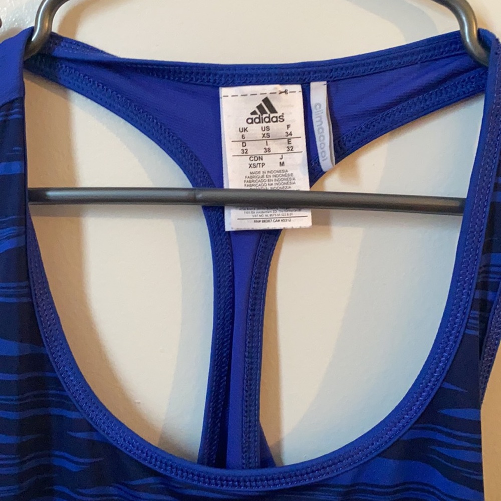 Adidas Racerback Tank Top With Cut Out - Picture 2 of 3